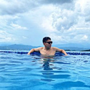 Meet your Posher, Karma